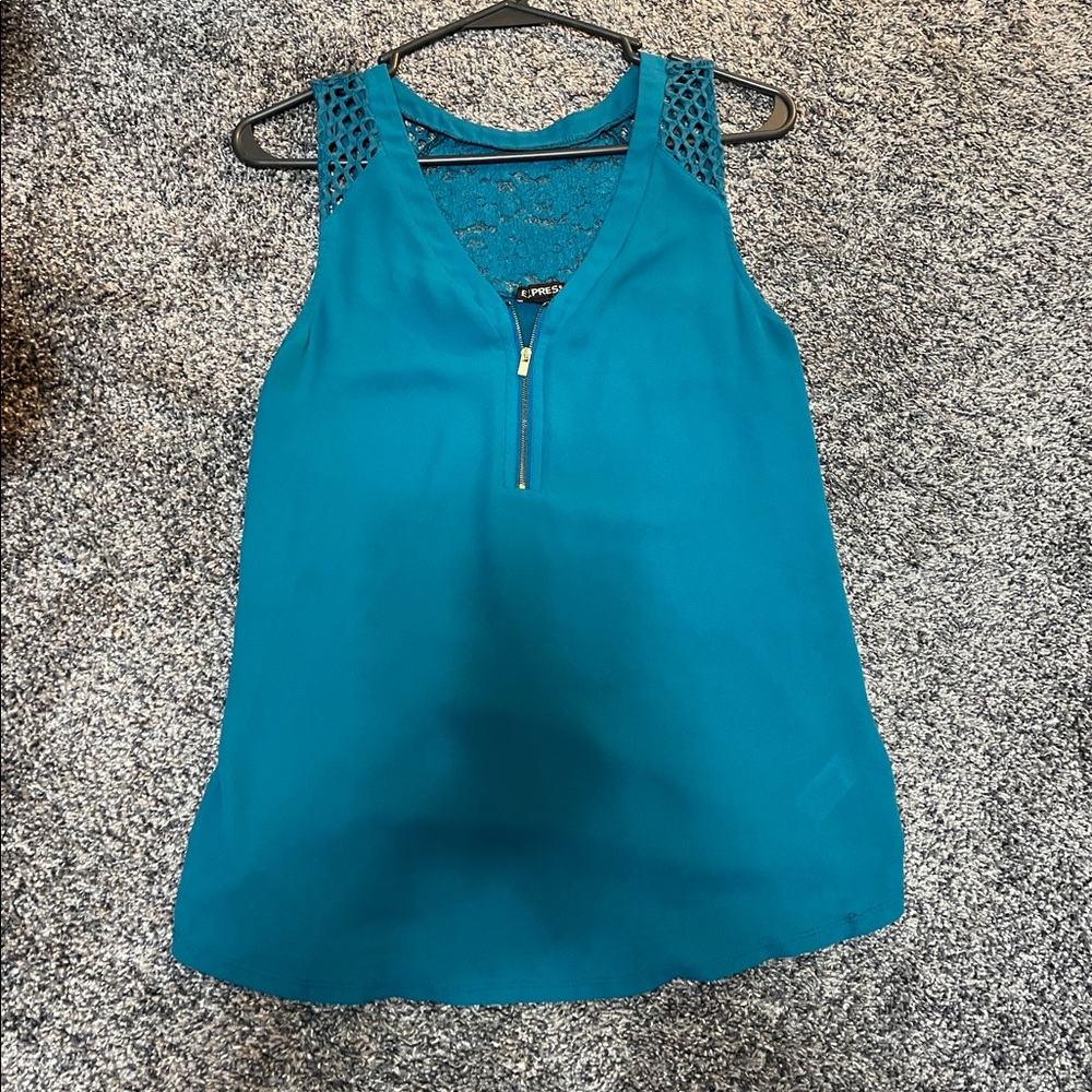 Express zip up tank top- small